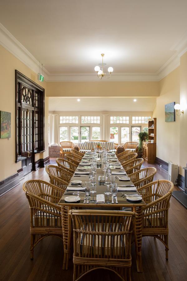 Petersons Armidale Winery And Guesthouse Exterior photo