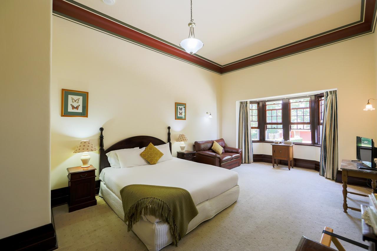 Petersons Armidale Winery And Guesthouse Exterior photo